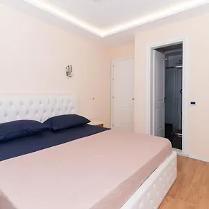 Exclusive Tirana